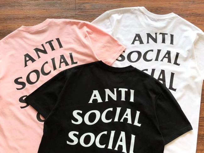 ANTI SOCIAL SOCIAL CLUB T-Shirt