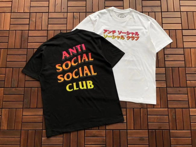 ANTI SOCIAL SOCIAL CLUB T-Shirt