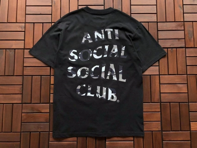 ANTI SOCIAL SOCIAL CLUB T-Shirt