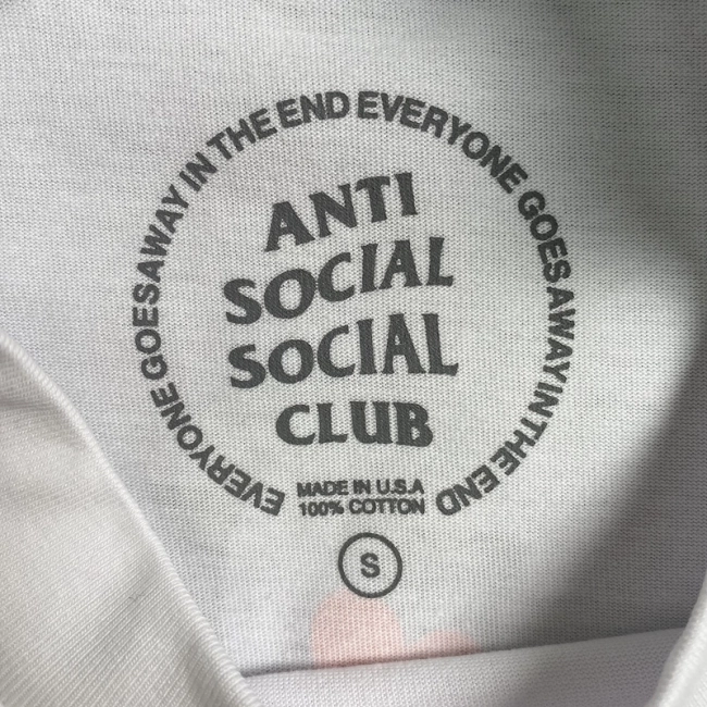 ANTI SOCIAL SOCIAL CLUB T-shirt