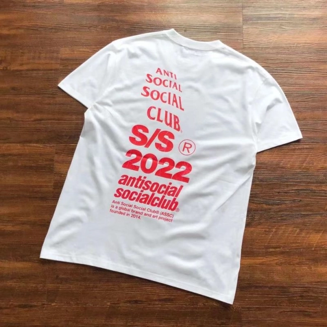 ANTI SOCIAL SOCIAL CLUB T-Shirt