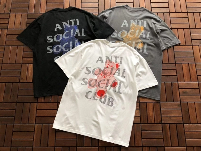 ANTI SOCIAL SOCIAL CLUB T-Shirt