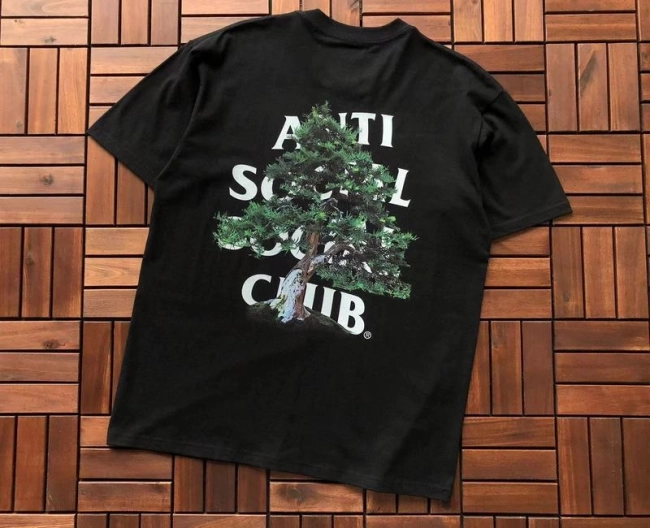 ANTI SOCIAL SOCIAL CLUB T-Shirt