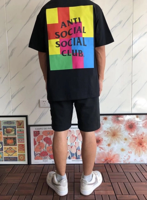 ANTI SOCIAL SOCIAL CLUB T-Shirt