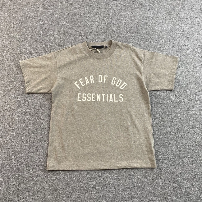 Fear of God ESSENTIALS T-shirt