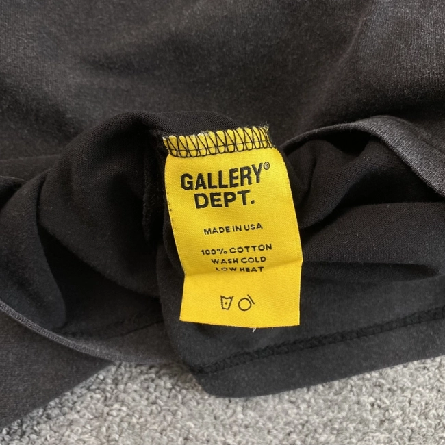 GALLERY DEPT. T-shirt