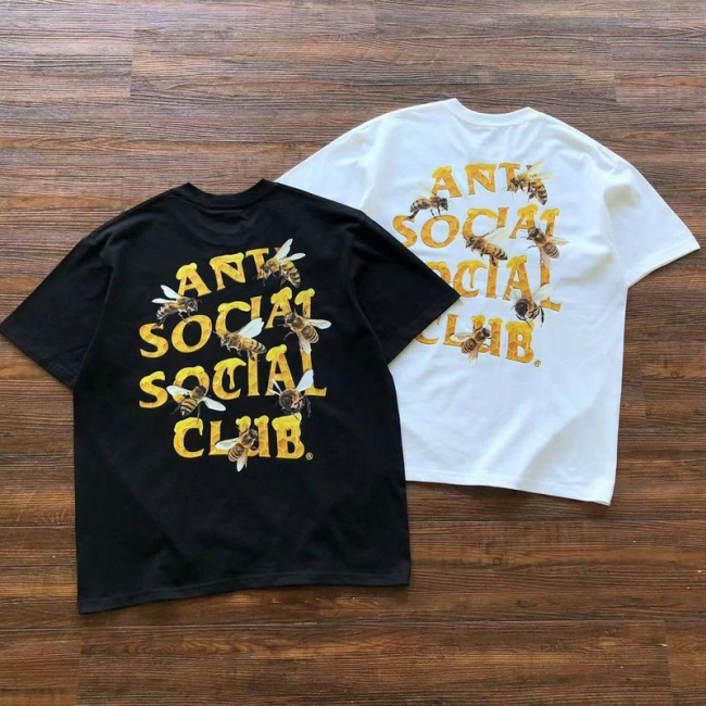 ANTI SOCIAL SOCIAL CLUB T-Shirt