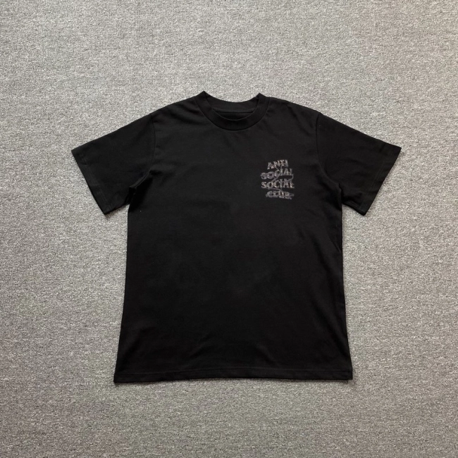 ANTI SOCIAL SOCIAL CLUB T-shirt