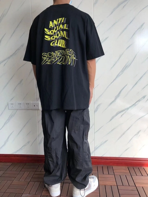 ANTI SOCIAL SOCIAL CLUB T-Shirt