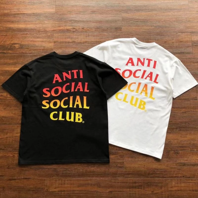 ANTI SOCIAL SOCIAL CLUB T-Shirt