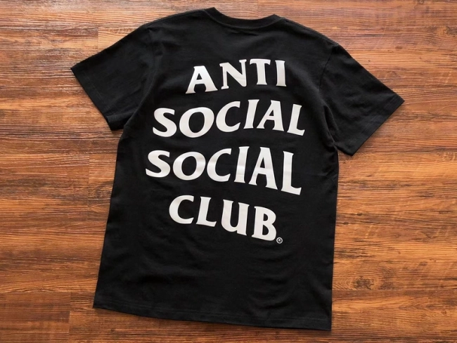 ANTI SOCIAL SOCIAL CLUB T-Shirt