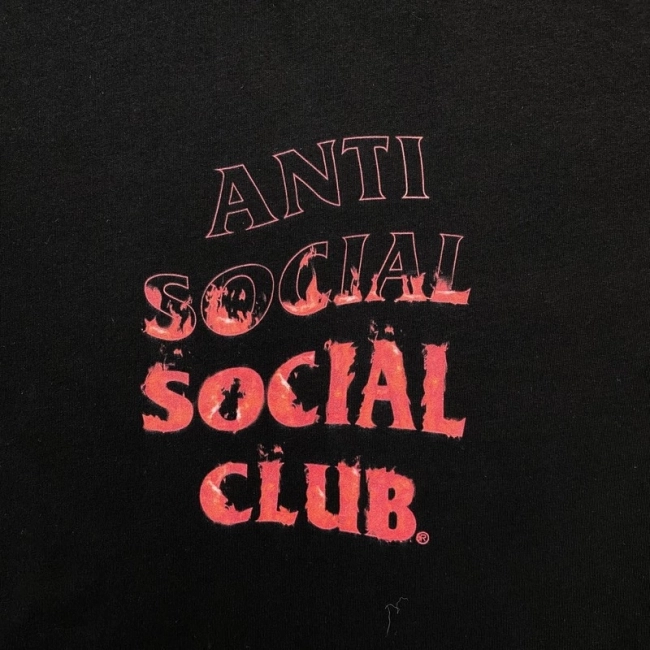 ANTI SOCIAL SOCIAL CLUB T-shirt