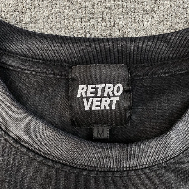 RETROVERT T-shirt