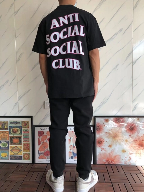 ANTI SOCIAL SOCIAL CLUB T-Shirt