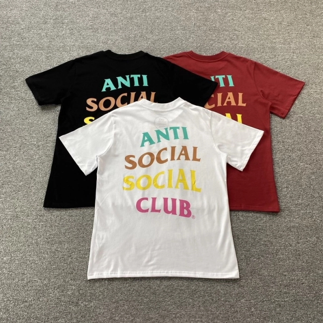 ANTI SOCIAL SOCIAL CLUB T-shirt