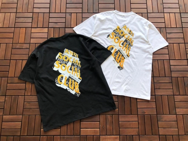 ANTI SOCIAL SOCIAL CLUB T-Shirt