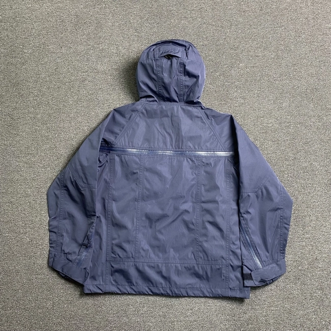 Undermycar Jacket