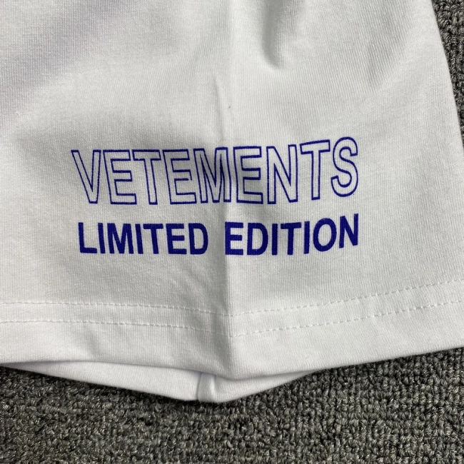 Vetements T-shirt