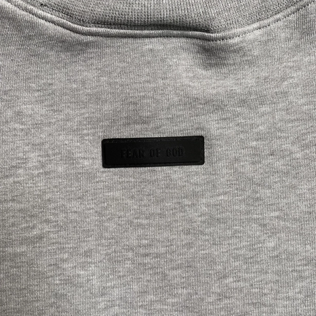 Fear of God ESSENTIALS Crewneck