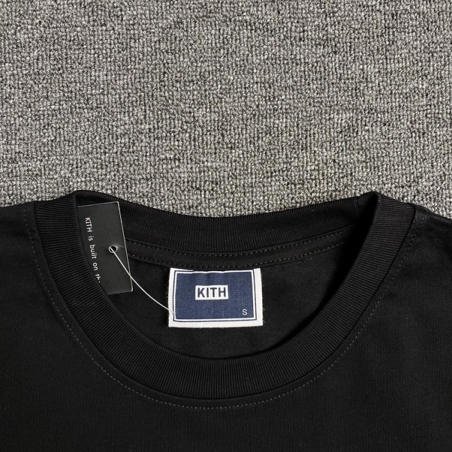 KITH T-shirt