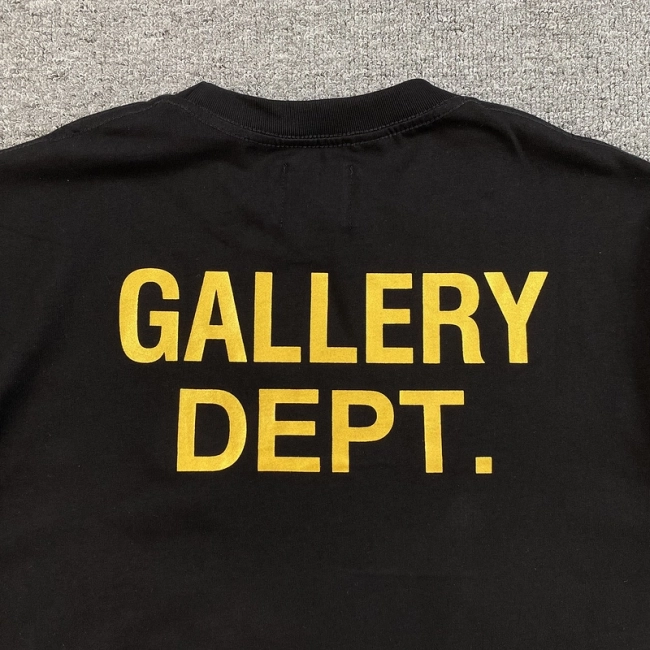 GALLERY DEPT. T-shirt