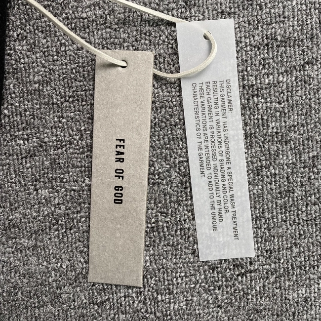 Fear of God ESSENTIALS T-shirt