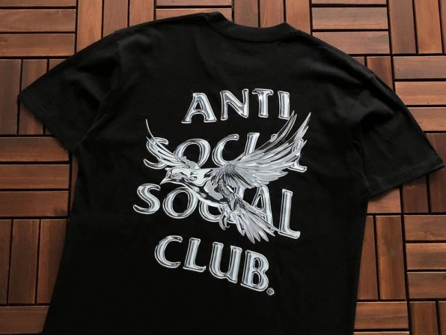 ANTI SOCIAL SOCIAL CLUB T-Shirt